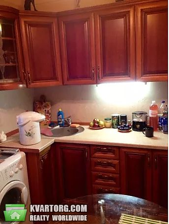 Rent out 1-room apartment. Киев, Новогоспитальная — photo 1