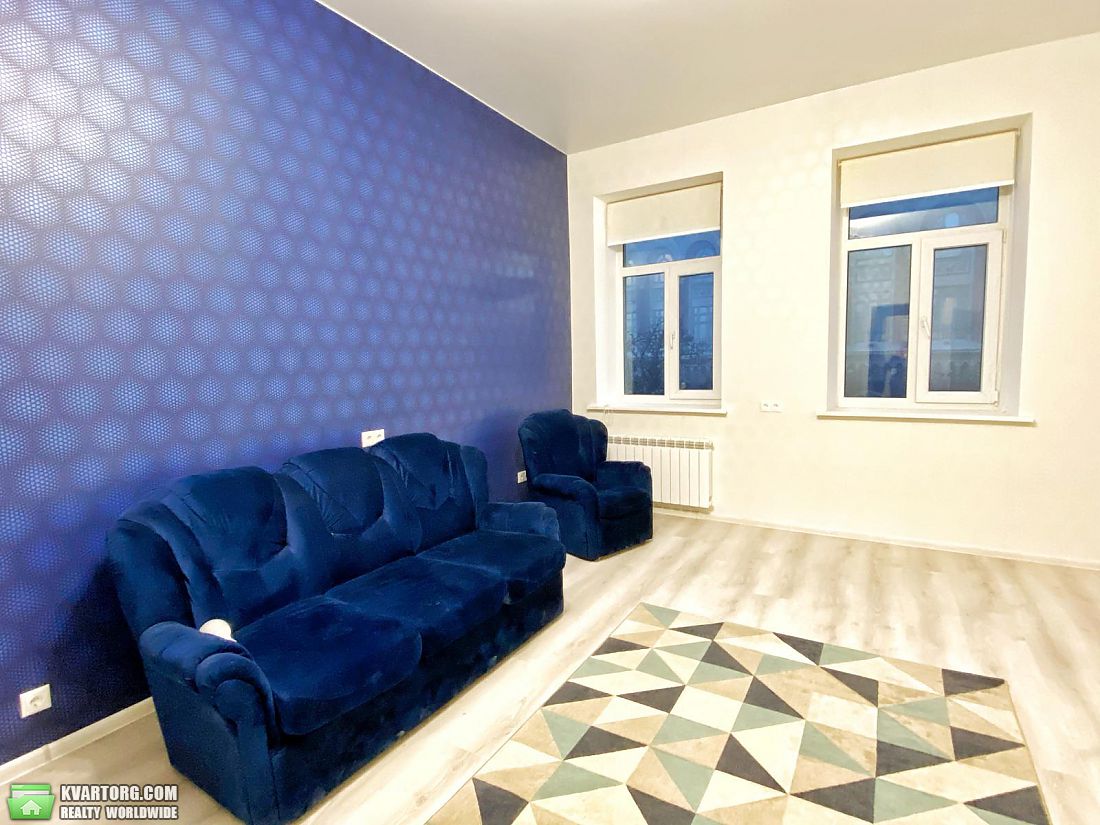 Sell 2-room apartment. Киев,  Институтская — photo 1
