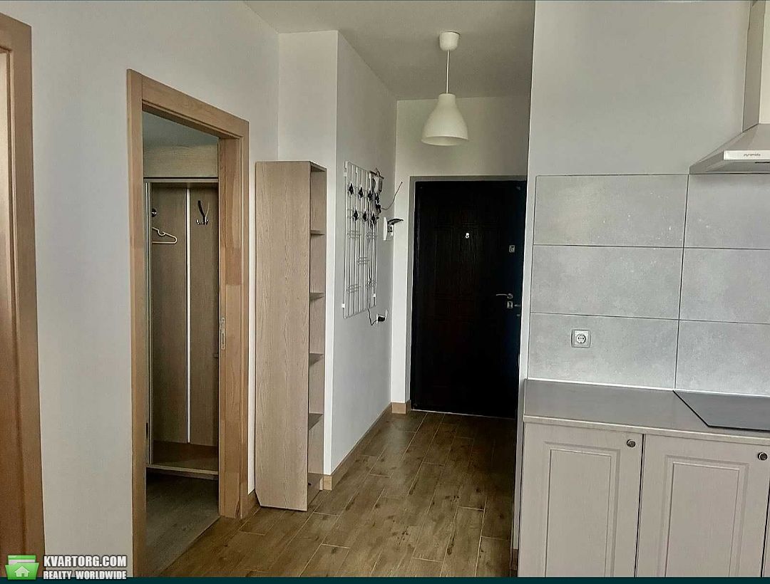 Rent out 2-room apartment. Киев,  Запорожца — photo 5