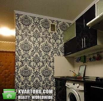 Sell 2-room apartment. Киев,  Комарова — photo 3