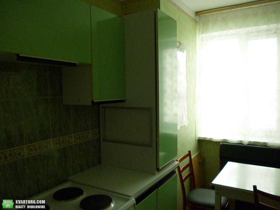 Rent out 2-room apartment. Киев, Мельникова — photo 4