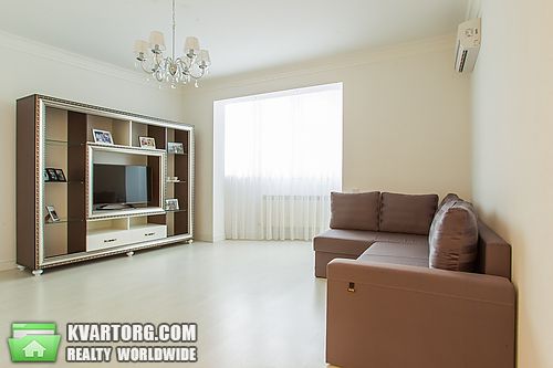 Sell 2-room apartment. Киев, Днепровская наб — photo 2