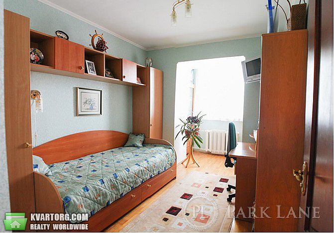 Sell 4-room apartment. Киев,  Драгоманова — photo 2