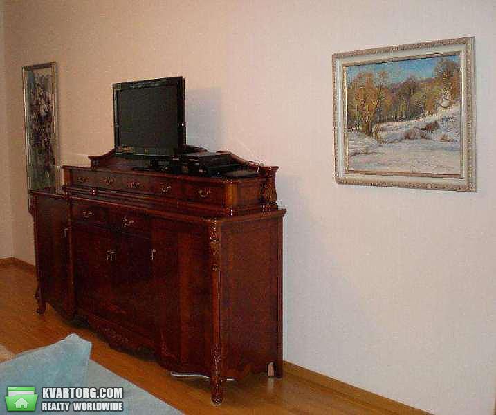 Rent out 2-room apartment. Киев,  Зверинецкая — photo 2