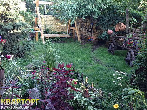 Rent out house. Киев,  Садовая — photo 1