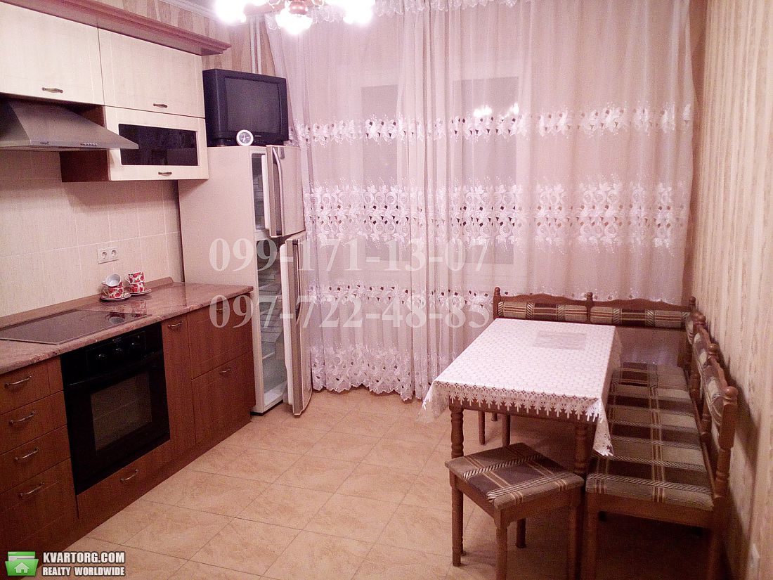 Rent out 1-room apartment. Киев,  Бакинская — photo 4