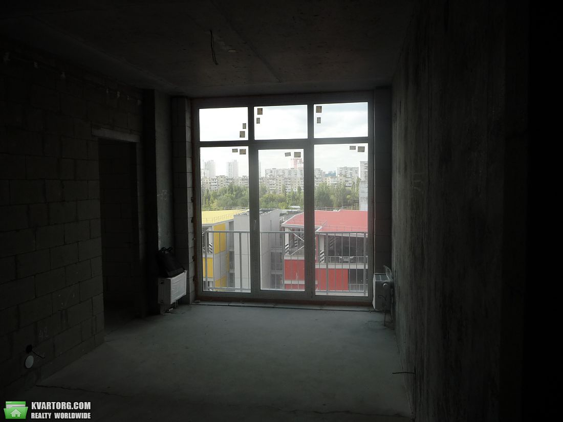 Sell 3-room apartment. Киев, Регенераторная — photo 3