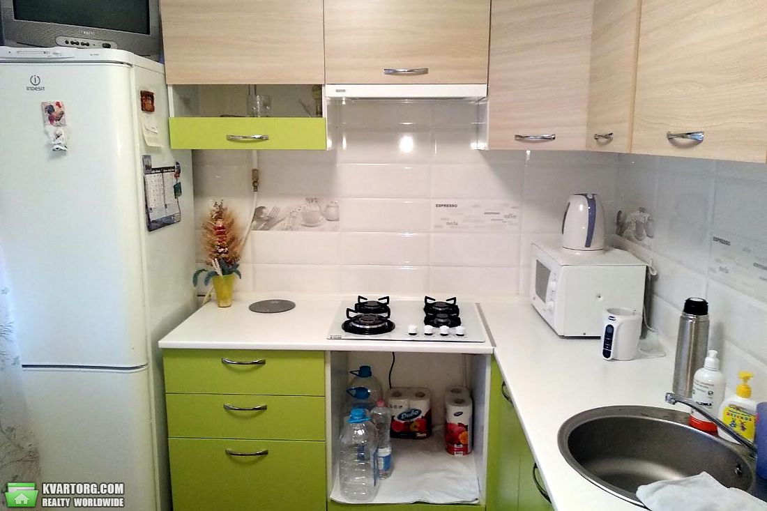 Sell 1-room apartment. Киев,  Березняковская — photo 1
