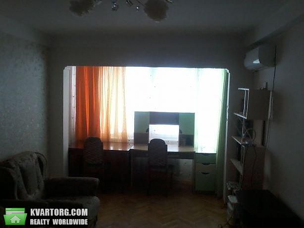 Rent out 2-room apartment. Киев,  Голосеевский пр — photo 2