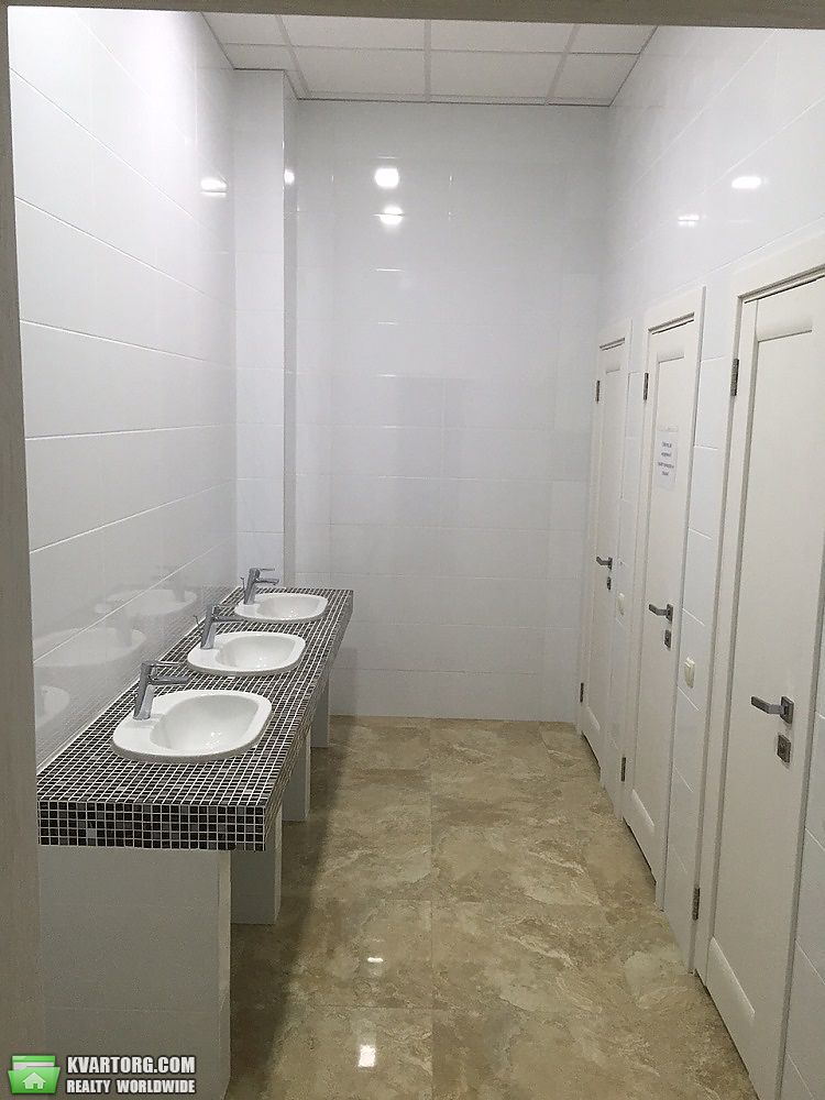 Rent out office. Киев, Новоконстантиновская — photo 6