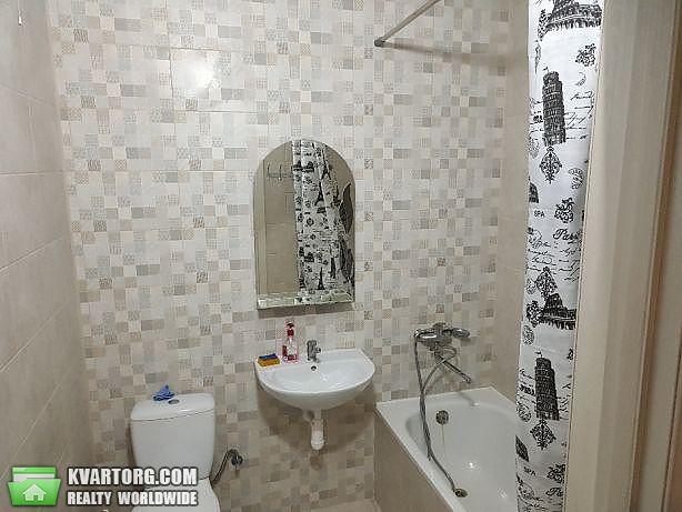 Rent out 2-room apartment. Киев,  Обуховская — photo 8