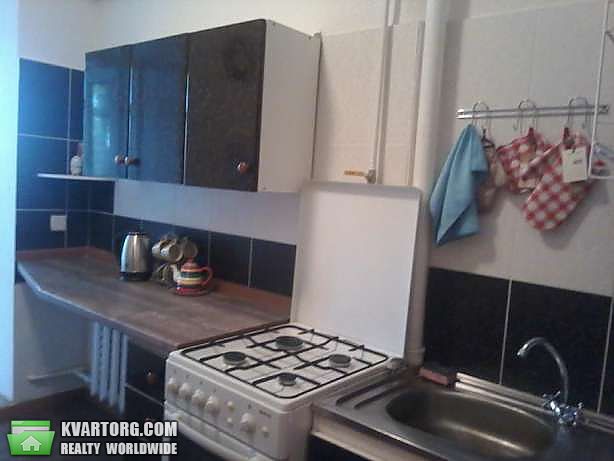 Sell 3-room apartment. Киев,  Довнар-Запольского — photo 3