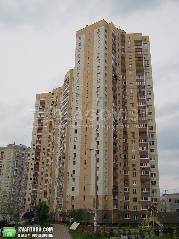 Sell 3-room apartment. Киев,  Урловская — photo 1