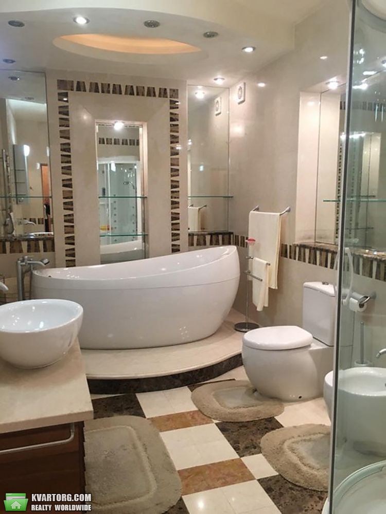 Rent out 3-room apartment. Киев, Вознесенский спуск — photo 8