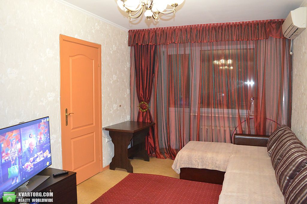 Sell 2-room apartment. Одесса, Среднефонтанская — photo 1