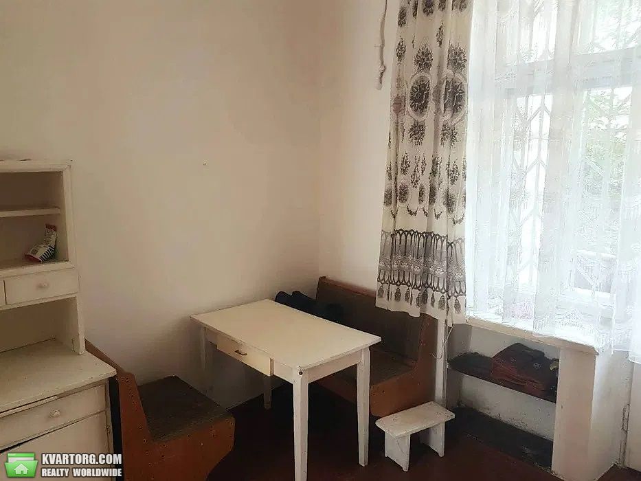 Rent out 1-room apartment. Львов, Ужгородська — photo 5