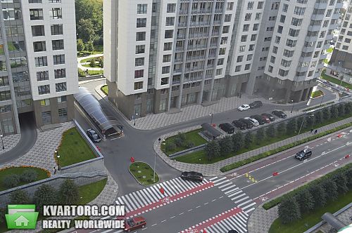 Sell 4-room apartment. Киев,  Драгомирова — photo 2