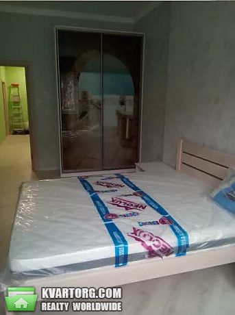 Rent out 2-room apartment. Киев, Кириловская — photo 2