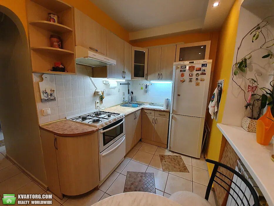 Rent out 3-room apartment. Киев,  Нежинская — photo 6