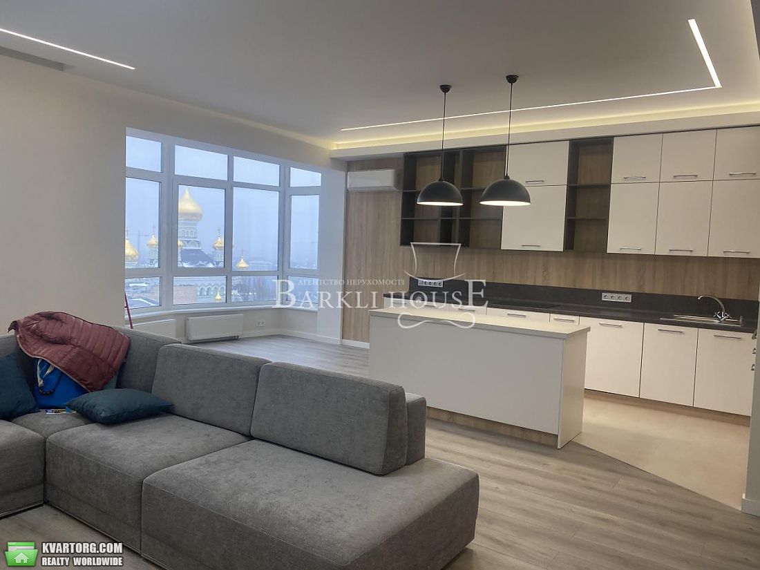 Rent out 3-room apartment. Киев,  Сечевых Стрельцов — photo 2