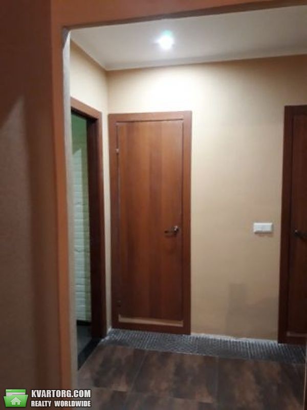 Sell 3-room apartment. Киев,  Харьковское шоссе — photo 8