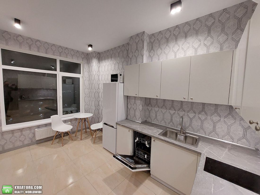 Rent out 1-room apartment. Киев, Нагорная — photo 1