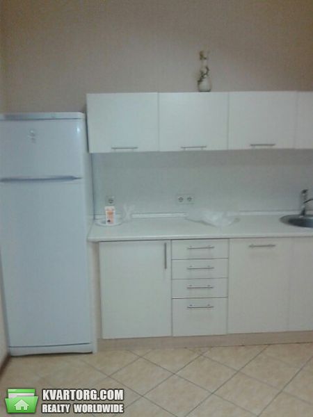 Rent out office. Киев, Олеся Гончара — photo 1