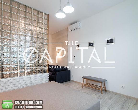 Rent out 2-room apartment. Киев, Евгения Коновальца Щорса — photo 7