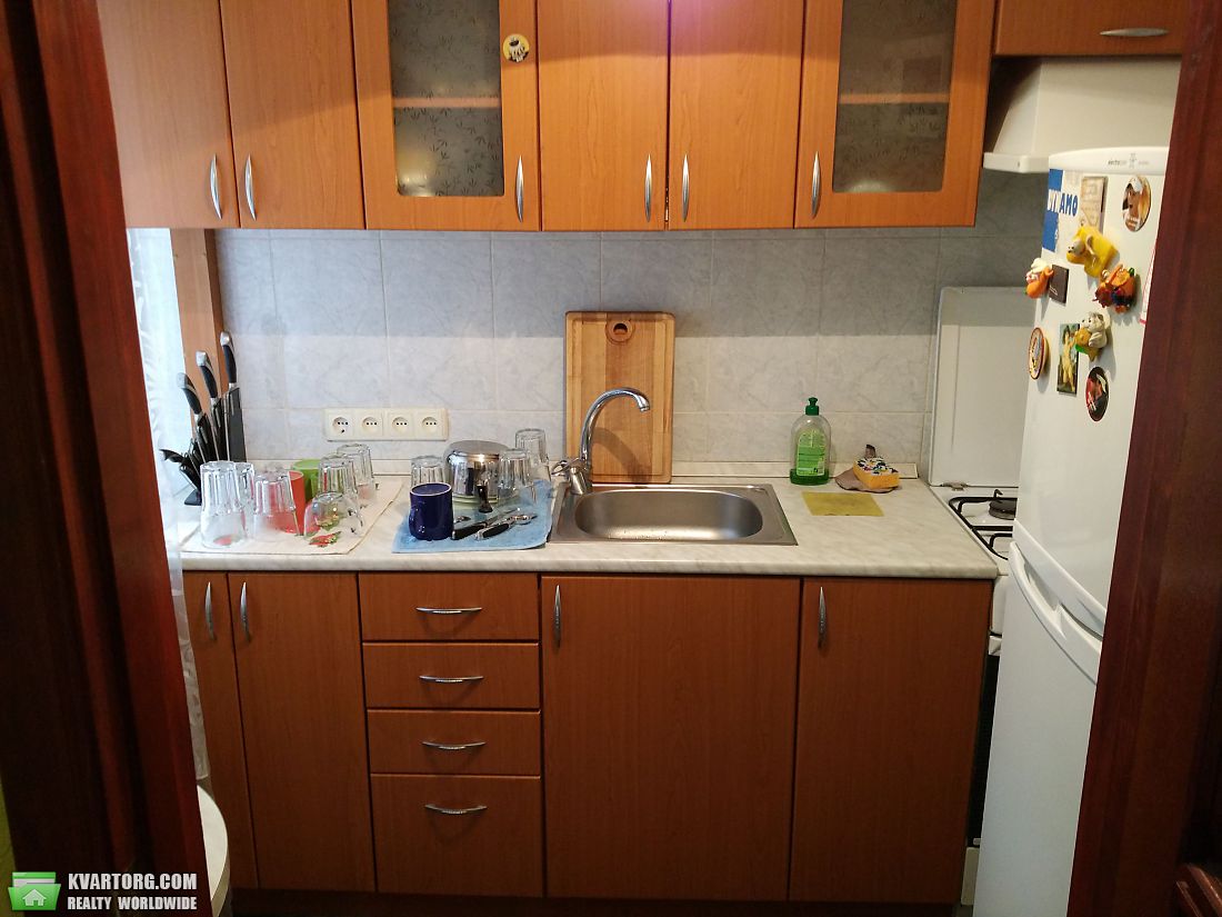 Rent out 2-room apartment. Киев,  Контрактовая пл — photo 4