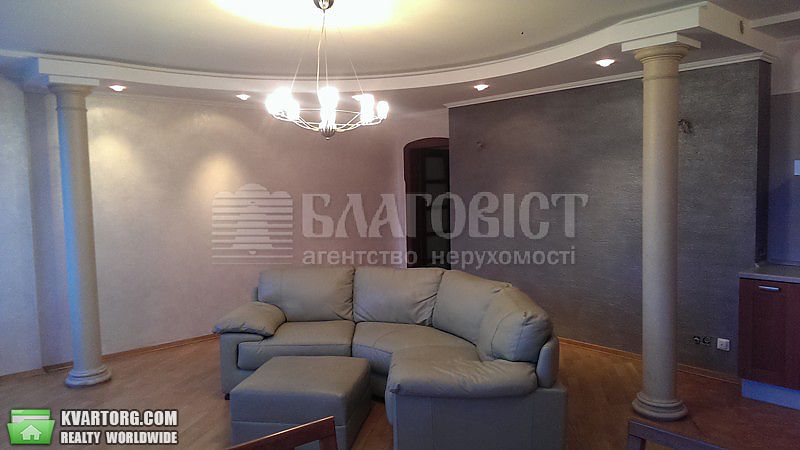 Rent out 4-room apartment. Киев,  Вернадского бул — photo 1