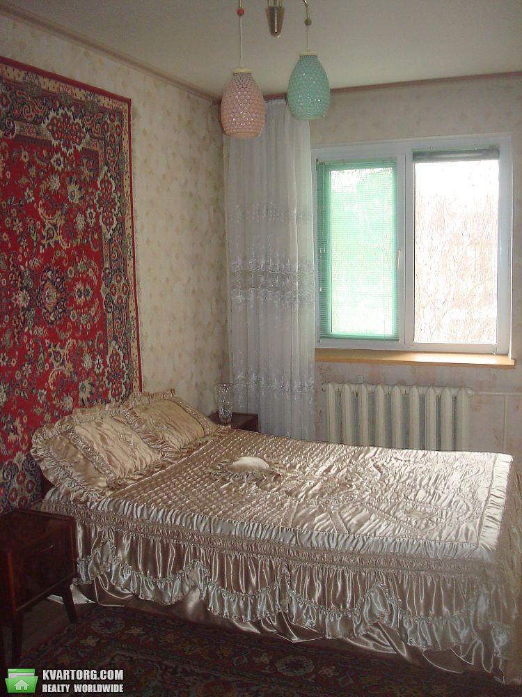 Sell 2-room apartment. Киев, королева — photo 1