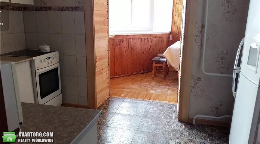 Rent out 3-room apartment. Киев,  Приречная — photo 7