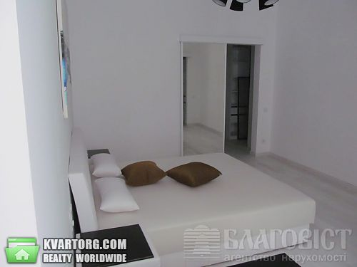 Sell 2-room apartment. Киев, Щорса — photo 4