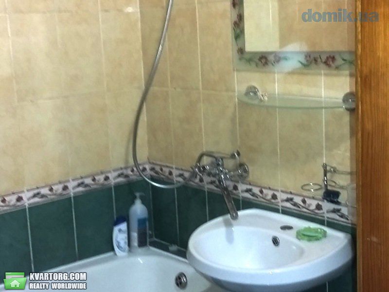 Rent out 2-room apartment. Киев, Галагановская — photo 10