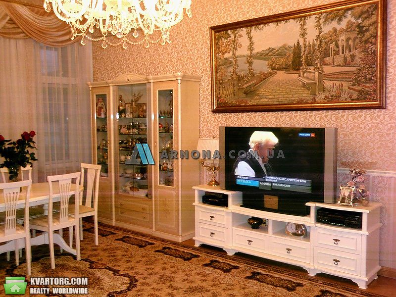 Sell 5-room apartment. Киев, Институтская — photo 3