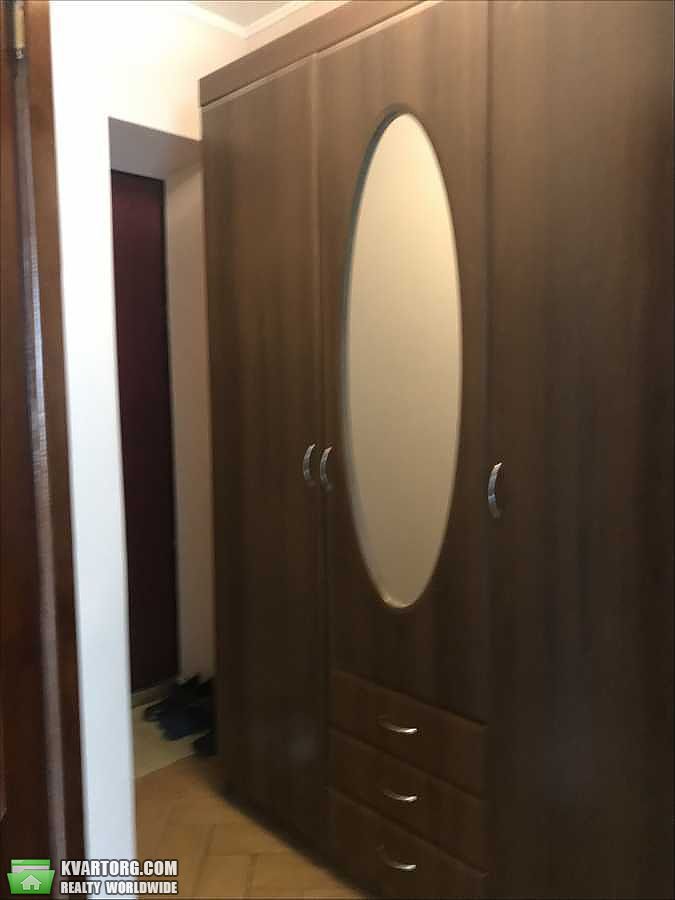 Sell 1-room apartment. Киев,  Дегтяревская — photo 2