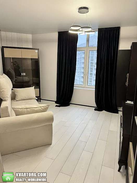 Rent out 3-room apartment. Киев, Микільсько-Слобідська — photo 5