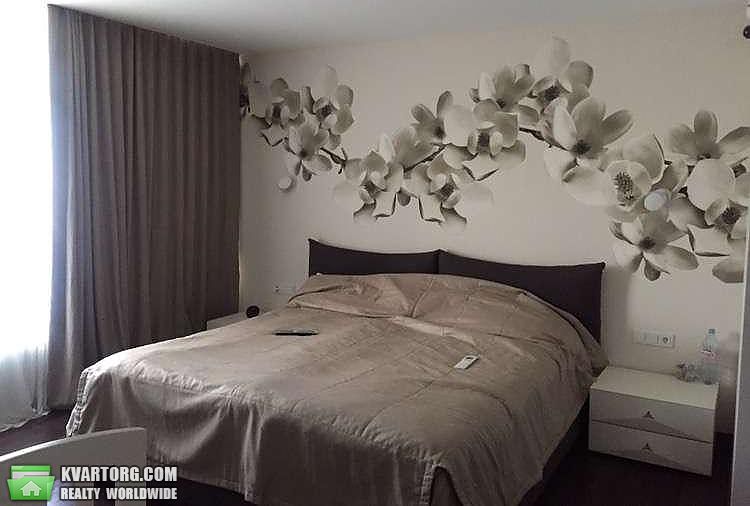 Sell 4-room apartment. Киев,  Мирного Панаса — photo 1