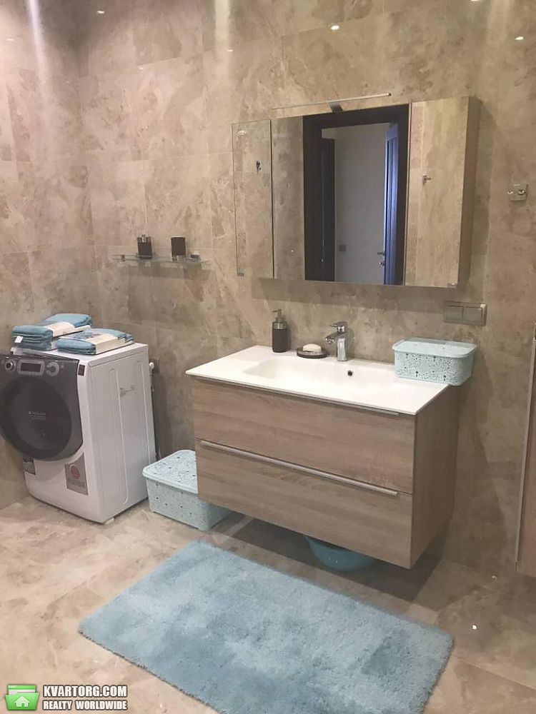 Rent out 3-room apartment. Киев,  Жилянская — photo 7