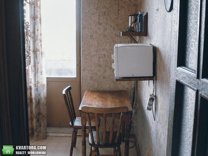 Sell 1-room apartment. Киев,  Зодчих — photo 8