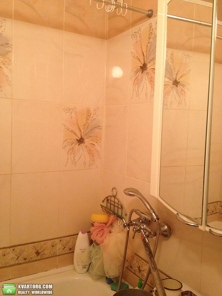 Sell 4-room apartment. Киев,  Беличанская — photo 1