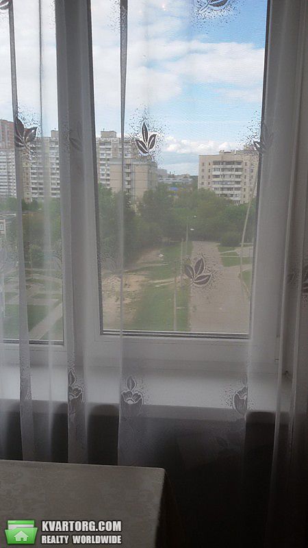 Sell 2-room apartment. Киев,  Ирпенская — photo 2