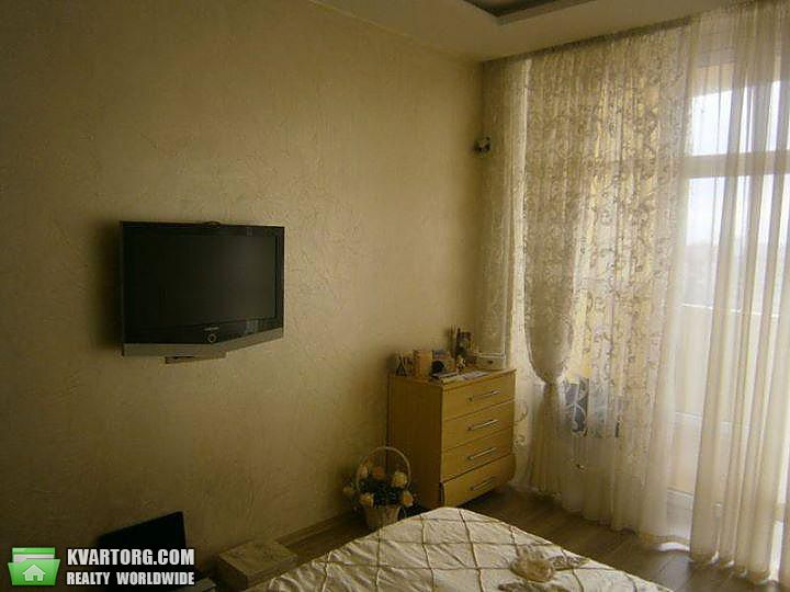 Rent out 3-room apartment. Киев, Шамрыло Тимофея — photo 5