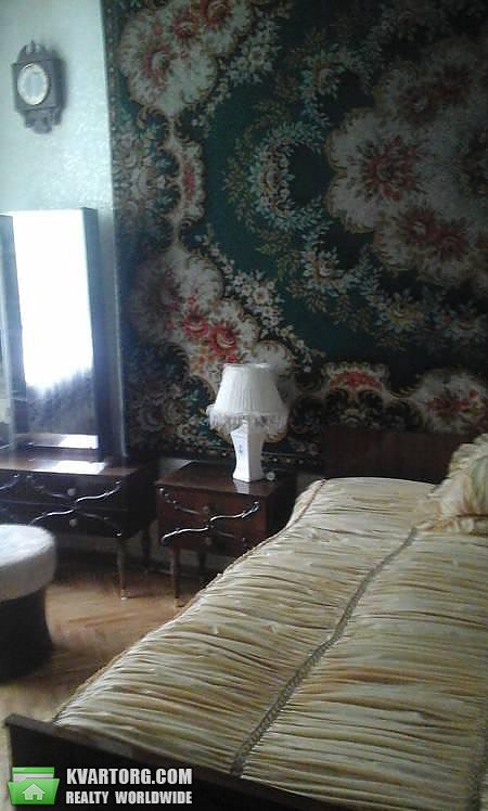 Sell 2-room apartment. Киев,  Большая Житомирская — photo 1