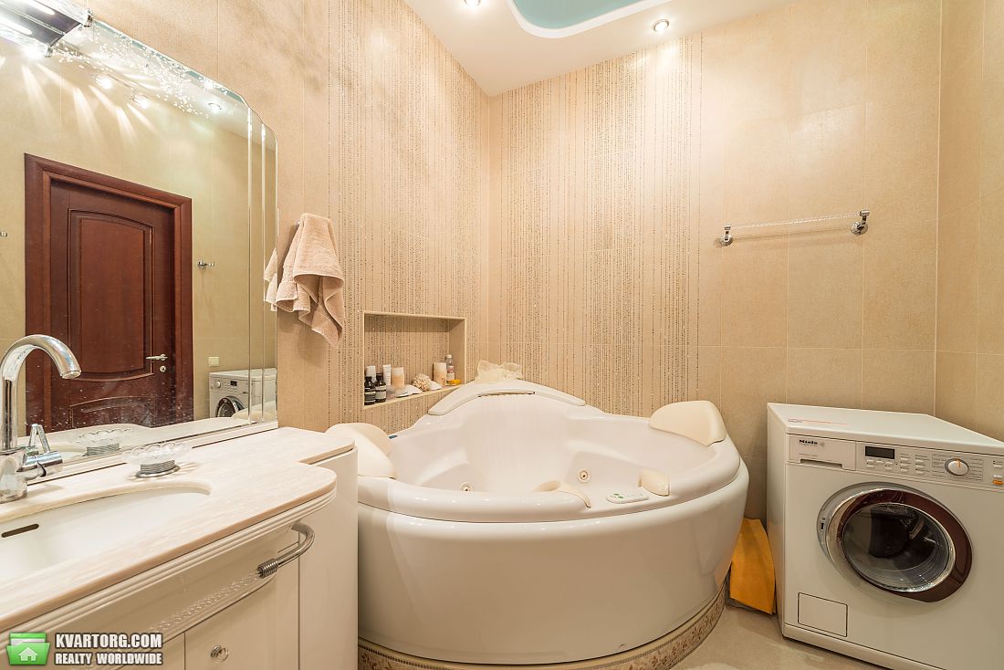 Sell 4-room apartment. Киев,  Вышгородская — photo 10