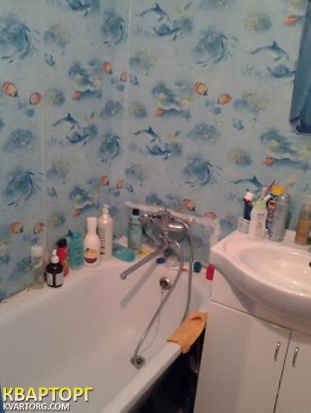 Sell 2-room apartment. Киев, Днепровская наб — photo 4