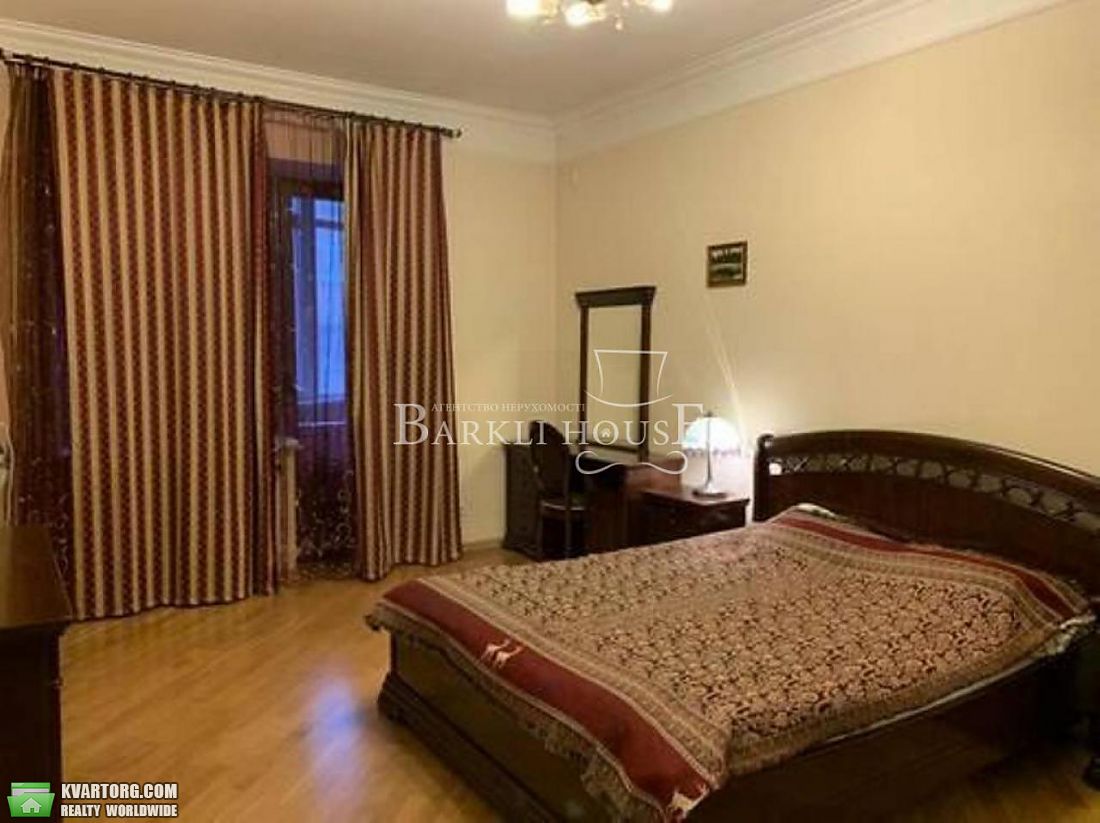 Rent out 3-room apartment. Киев,  Жилянская — photo 7