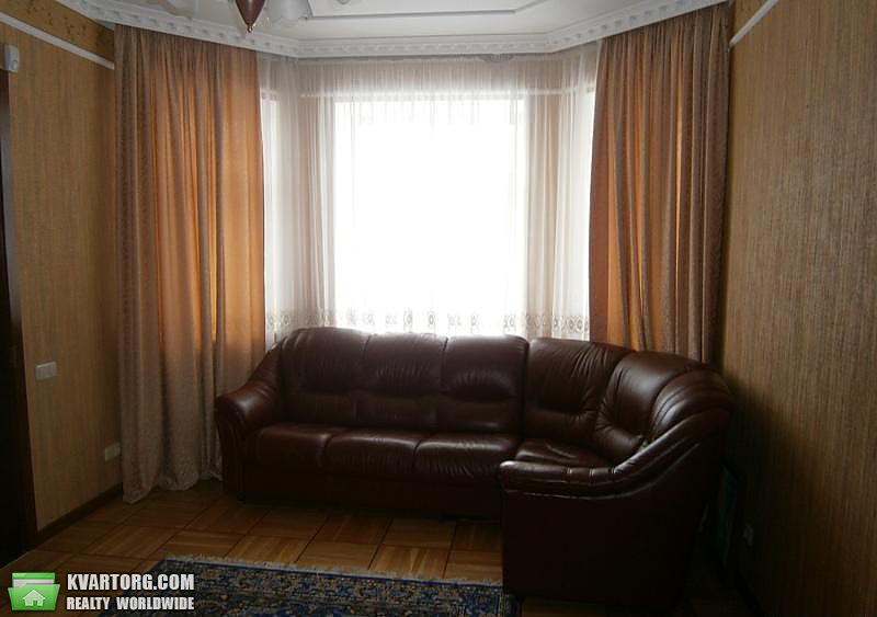 Rent out house. Киев,  Петропавловская Борщаг. — photo 2