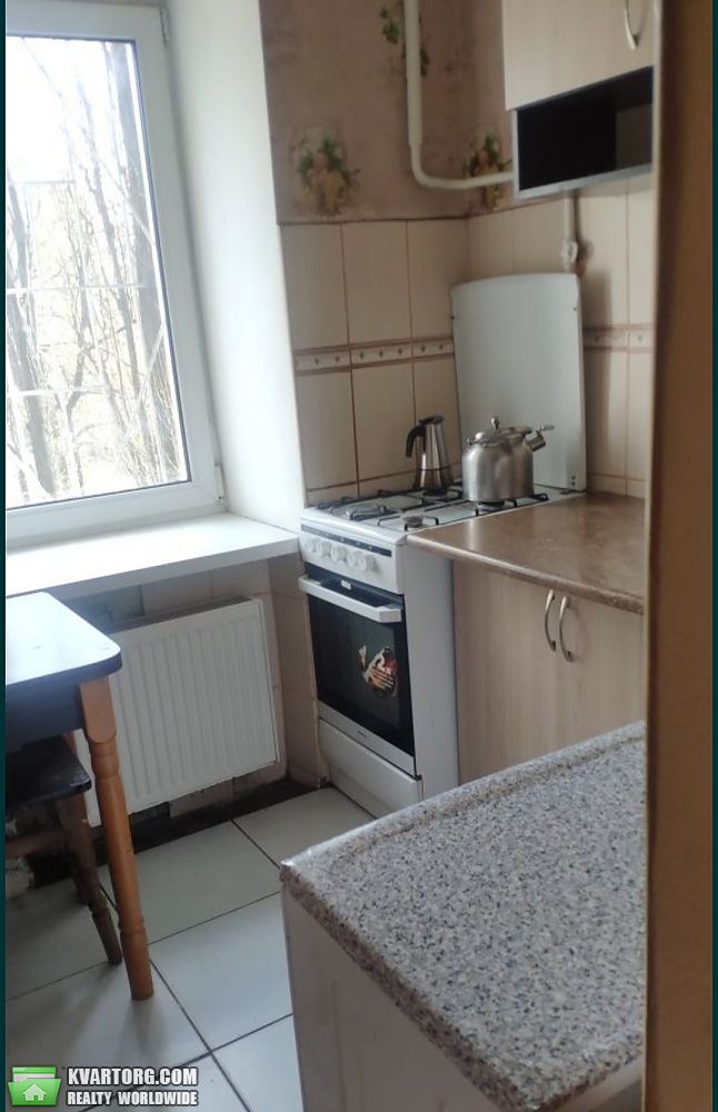 Rent out 1-room apartment. Киев,  Телиги — photo 2
