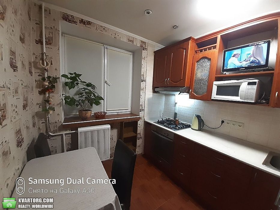 Sell 2-room apartment. Киев,  Феодосийская — photo 2